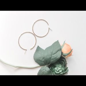 Stella & Dot Essential Hoops - Large Gold